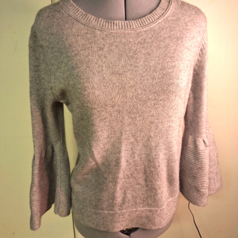 Banana Republic Italian Yarn Grey Sweater W/Bell Sleeves.            Size Med